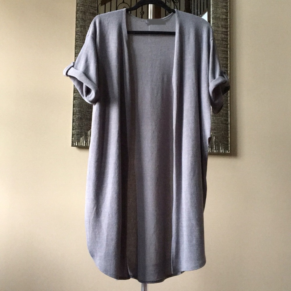 ✨NEW✨LAST✨Silver Knit Cardigan - Picture 6 of 8